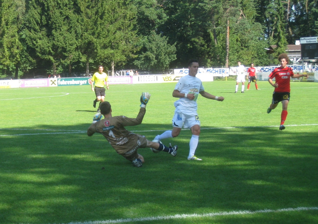 Fu__ball SVL Cupspiel Hard 2012 _2__jpg-1344269216