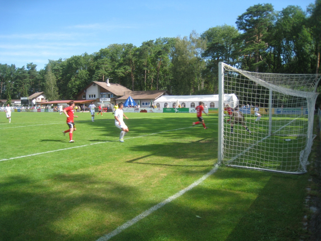 Fu__ball SVL Cupspiel Hard 2012 _6__jpg-1344269245