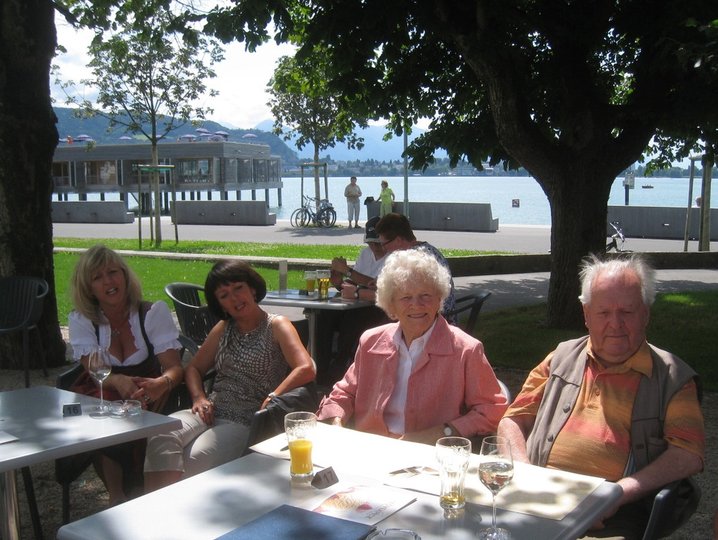 Seehotel Fr__hschoppen Blasmusik Grenzenlos 2012 _15__jpg-1344270443