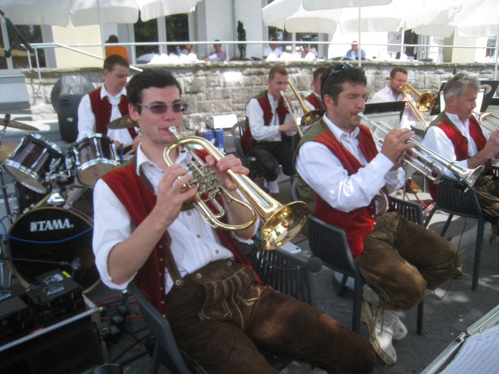 Seehotel Fr__hschoppen Blasmusik Grenzenlos 2012 _11__jpg-1344270424