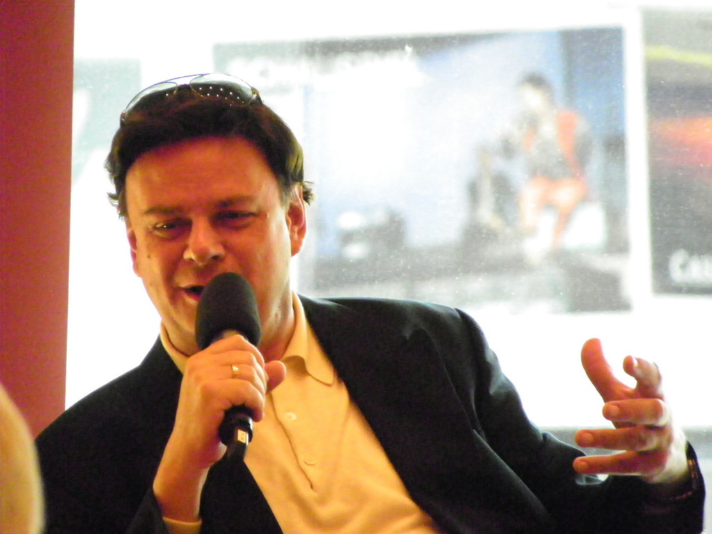 115_6084_JPG-1344421664