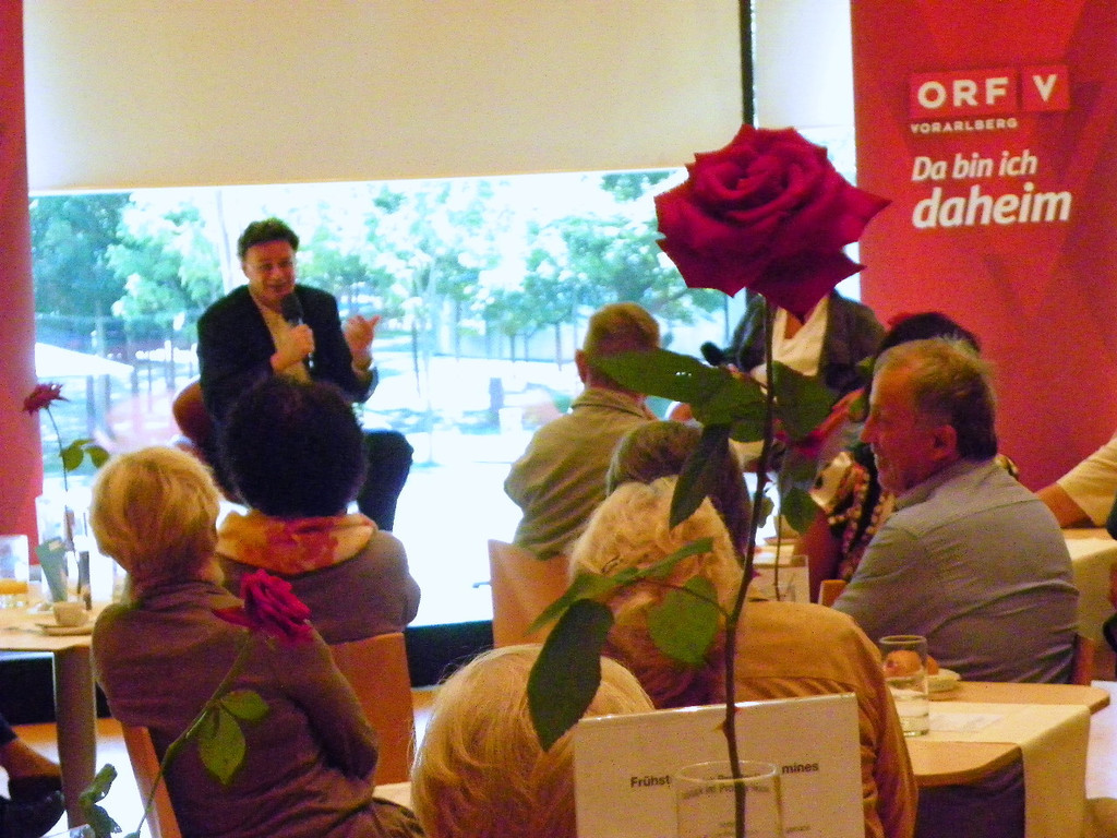 115_6090_JPG-1344421684