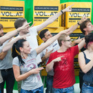 Bolting: VOL.AT in der Pose von Usain Bolt