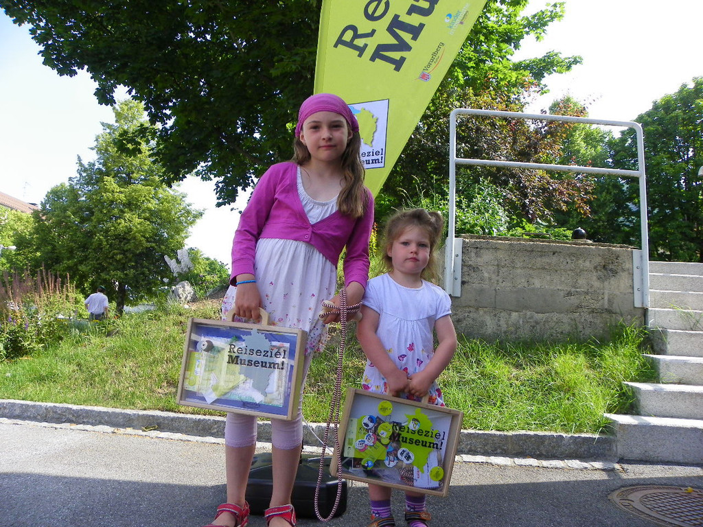 115_2357_JPG-1344593214