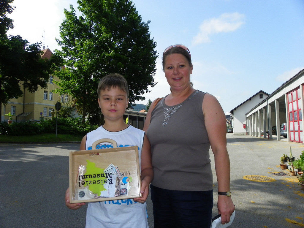 115_2364_JPG-1344593226