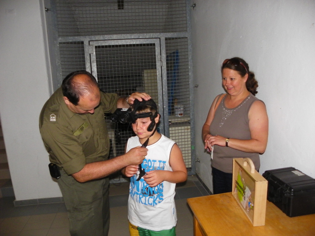 115_2416_JPG-1344593247