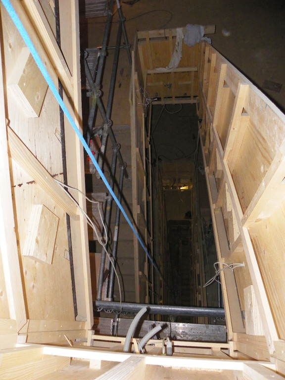 115_4097_JPG-1344594048