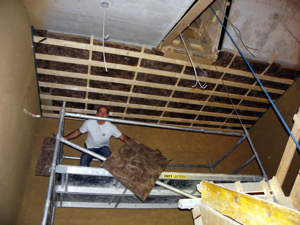 115_4306_JPG-1344593855