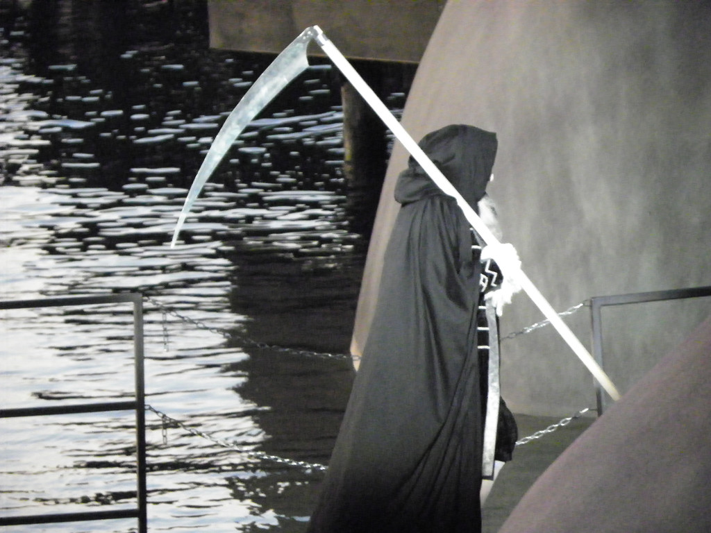 111_9945_JPG-1344596862