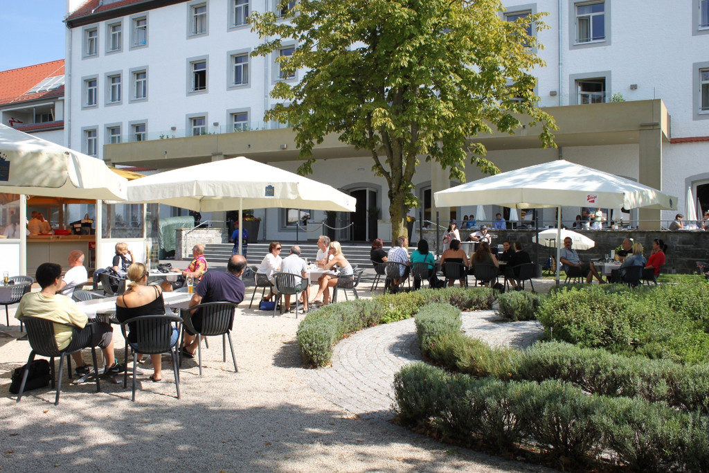 Seehotel Fr__hschoppen gmixtemotions 2012 _18__jpg-1344793817