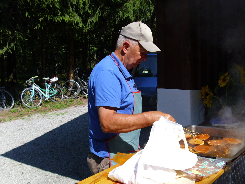mit Mama Fr__hst__cken  auf der Saluveralpe 017.JPG