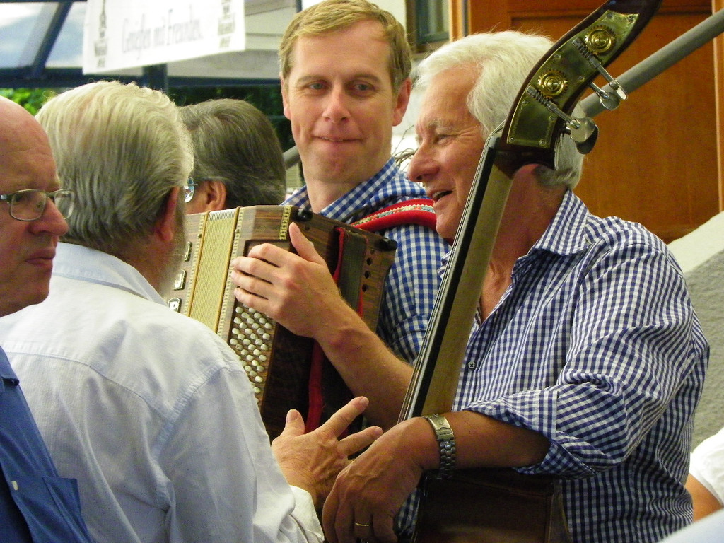 115_6104_JPG-1344896173