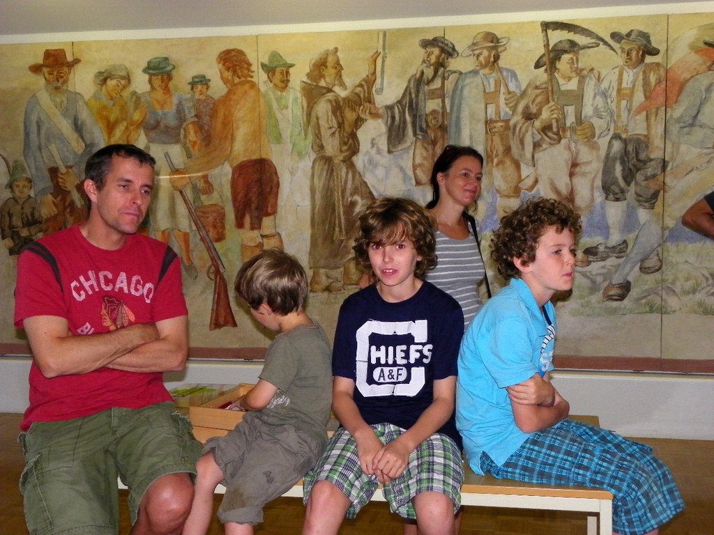 115_6122_JPG-1344896602