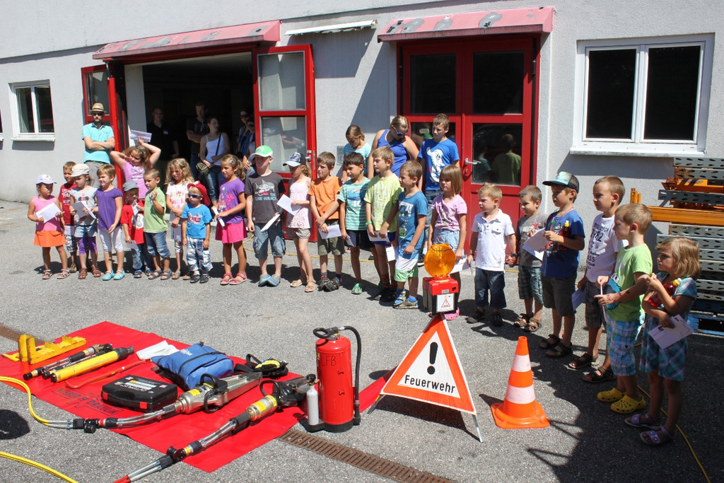 Ferienkalender FEUERWEHR 2012 _50__jpg-1345019609