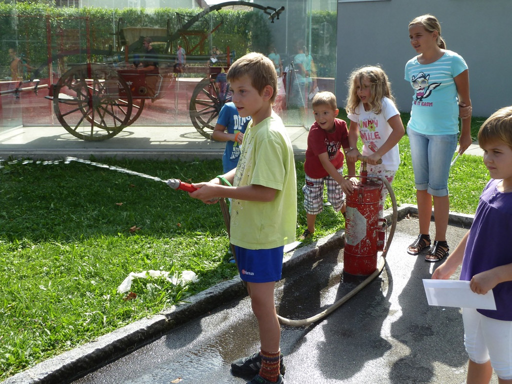 Ferienkalender FEUERWEHR 2012 _34__JPG-1345019531
