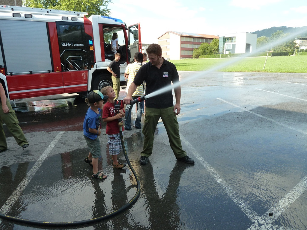 Ferienkalender FEUERWEHR 2012 _40__JPG-1345019558