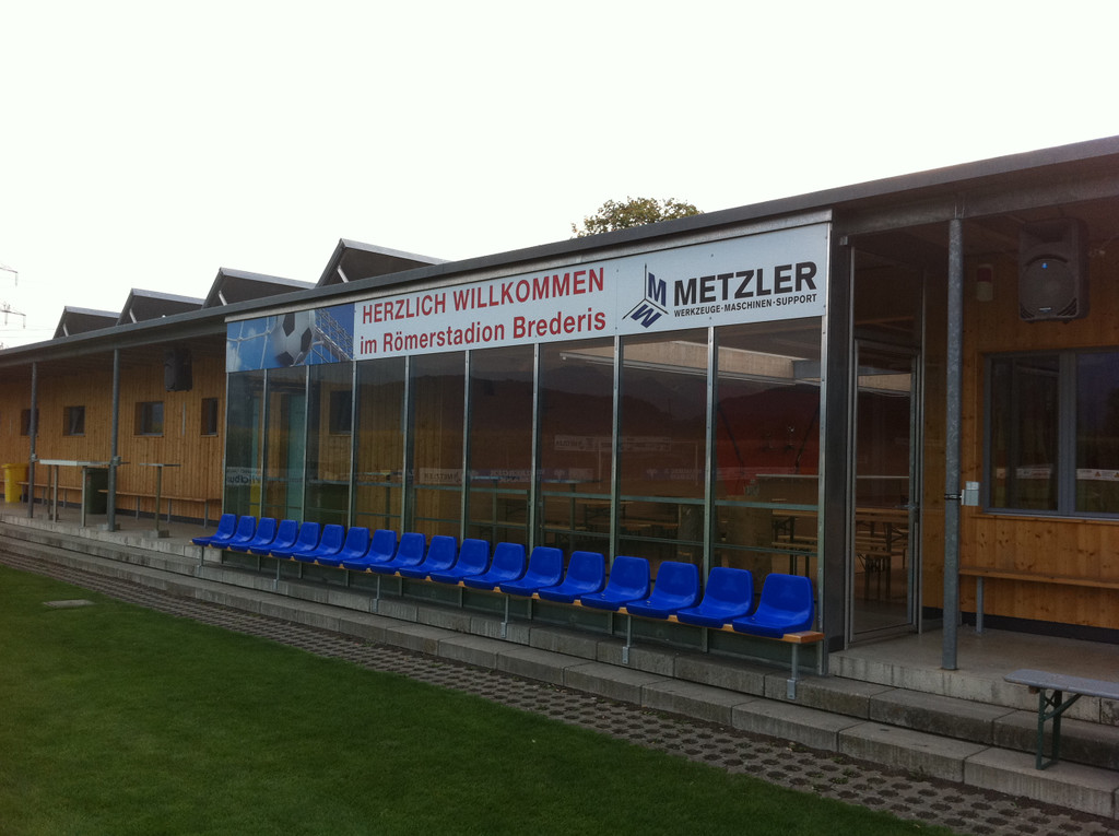 2012 Bestuhlung Glas.JPG