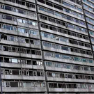 Ein Wohnhaus in Hong Kong, China. Inzwischen kommen mehr als 100 Einwohner auf 1m².