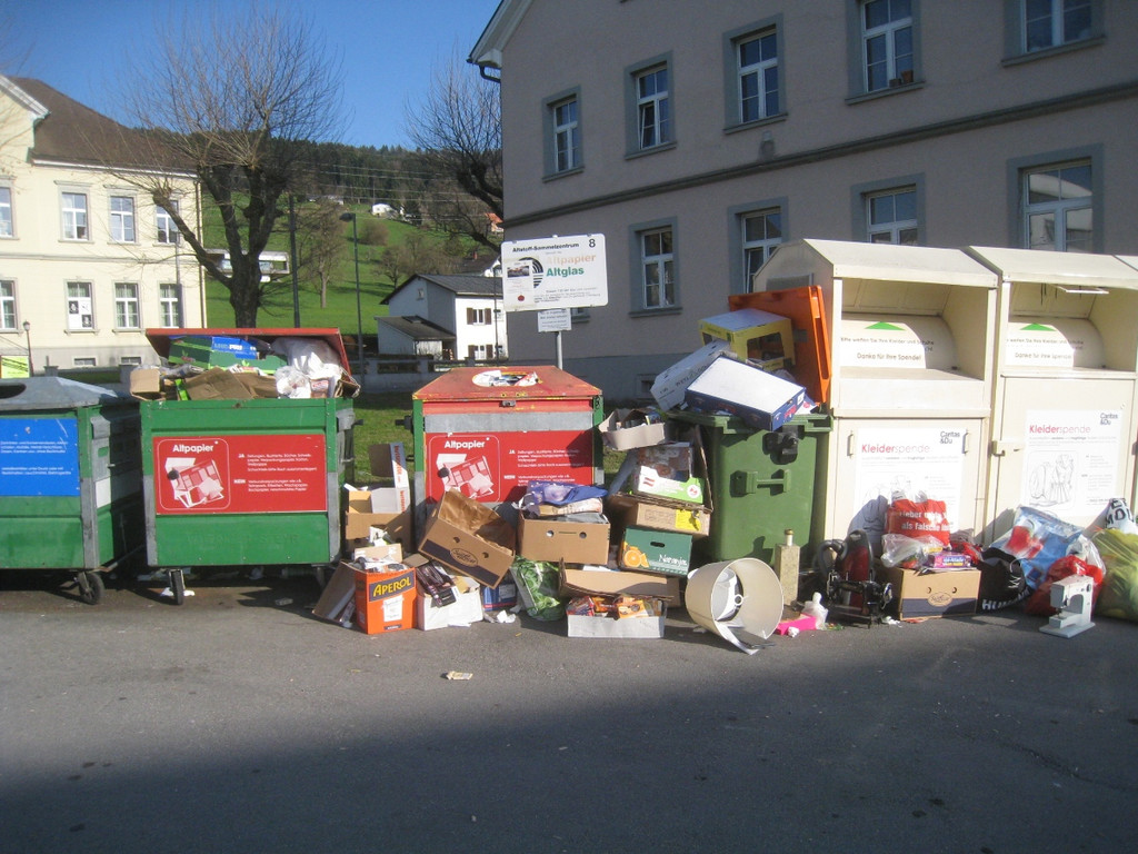 Altpapiersammlng jetzt NEU 2012 _2__jpg-1345184017