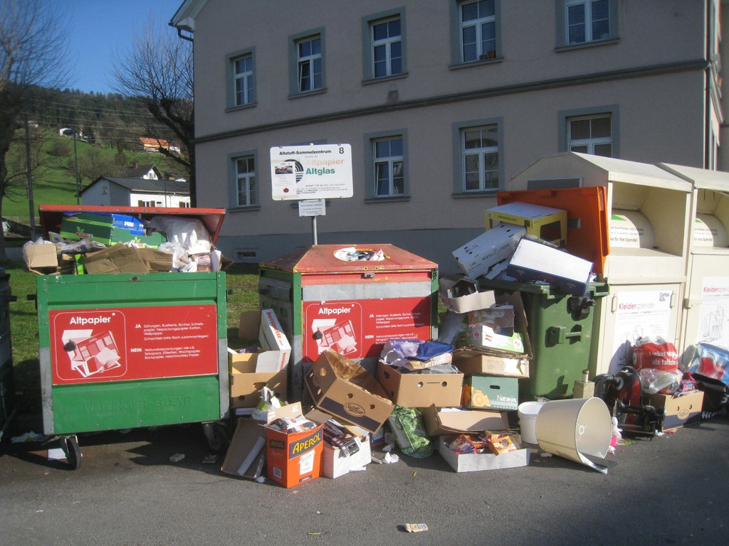 Altpapiersammlng jetzt NEU 2012 _3__jpg-1345184022