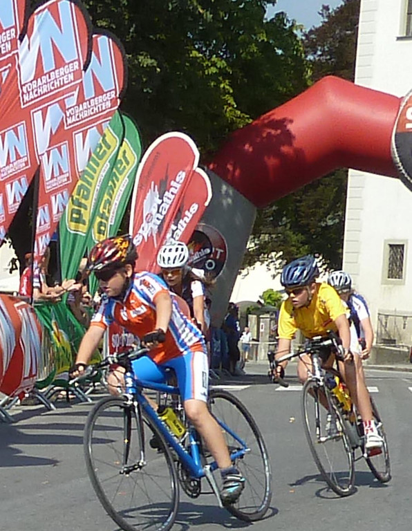 U11-9 __jpg-1345196631