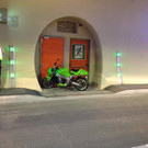 Unfall im Pfändertunnel: Biker fährt auf Pkw auf