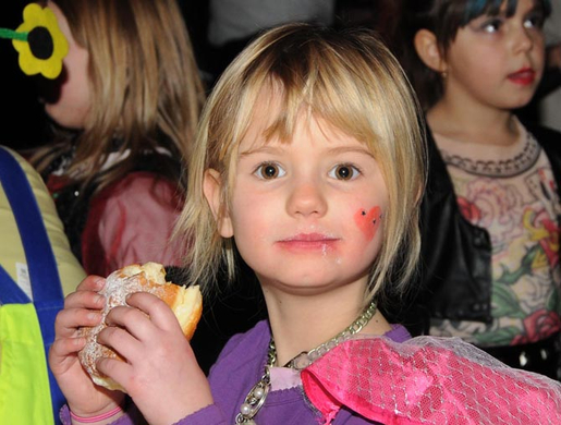 1 Kinderball 2010 2.jpg