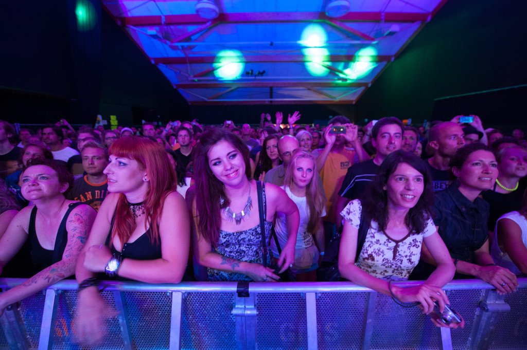 Bush by BEATE RHOMBERG-13_jpg-1345532513