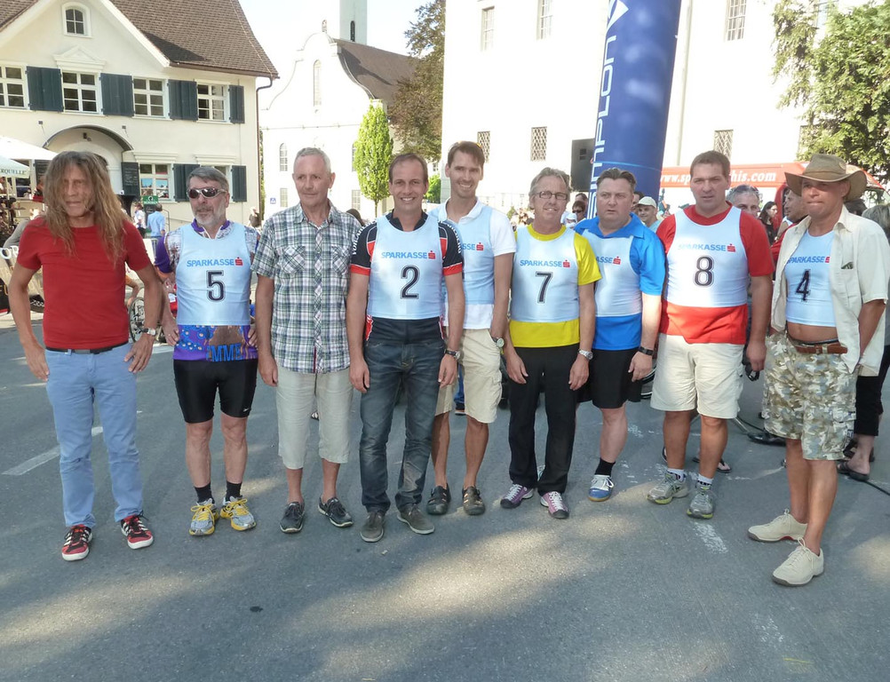 Promi16alle_jpg-1345537462