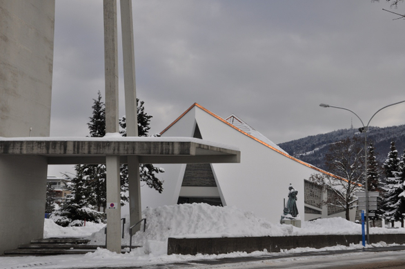 Kirche XXI.JPG