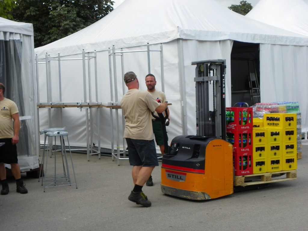 115_8042_JPG-1345713223