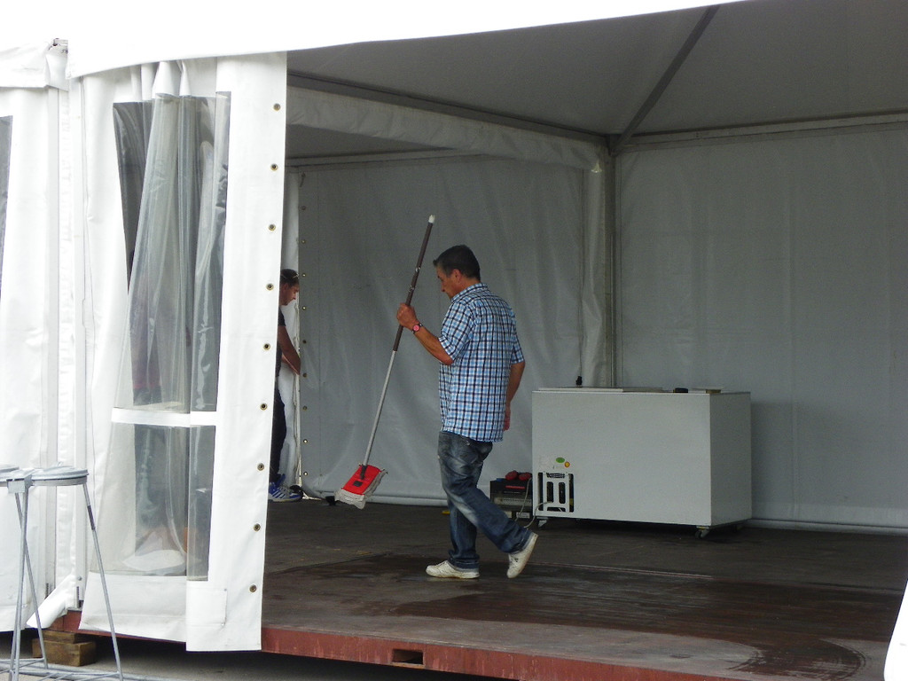 115_8026_JPG-1345713192