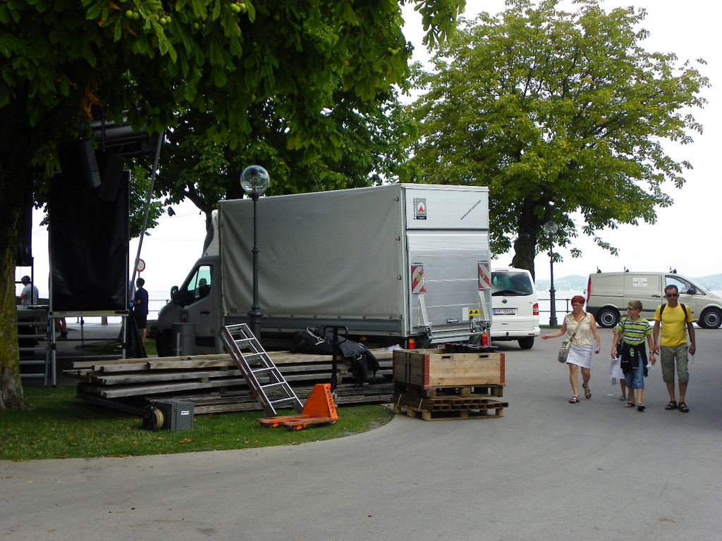 115_8045_JPG-1345713234