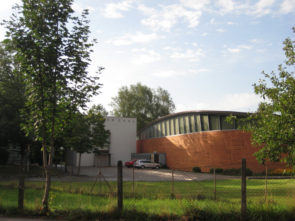 Schul-und Kulturzentrum20.JPG