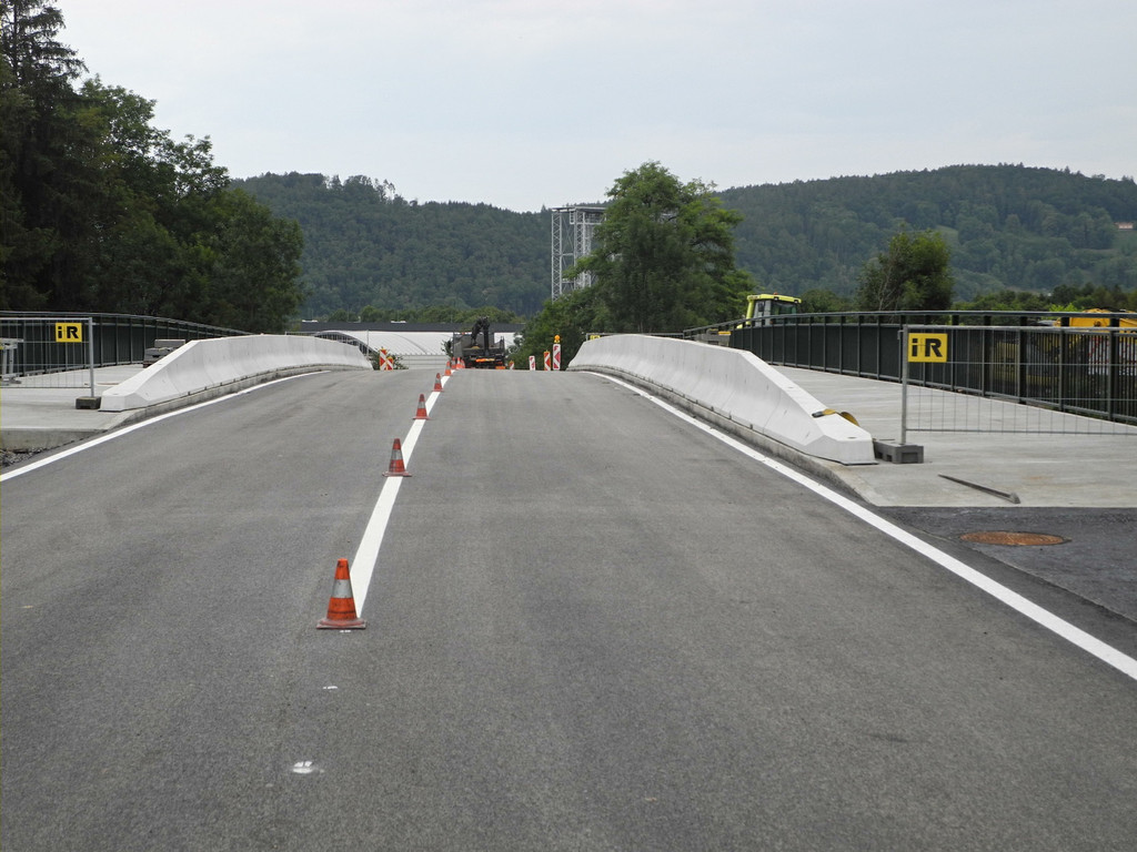 DSCN8590_JPG-1345880090