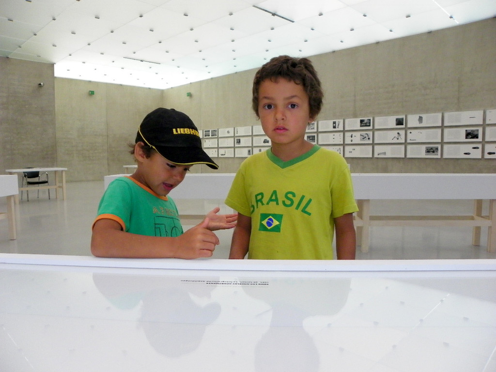 115_7140_JPG-1345883342