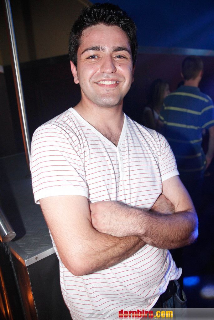 11973575.jpg