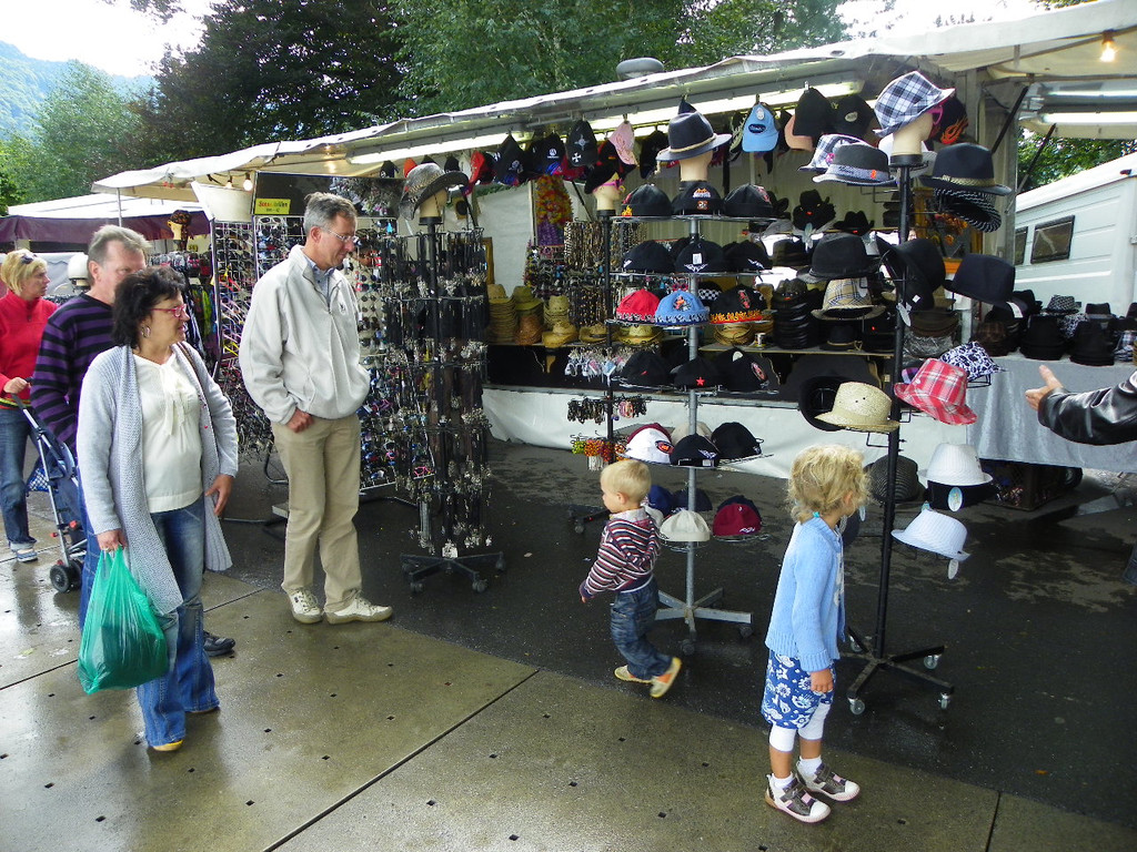 105_4982_jpg-1345981059