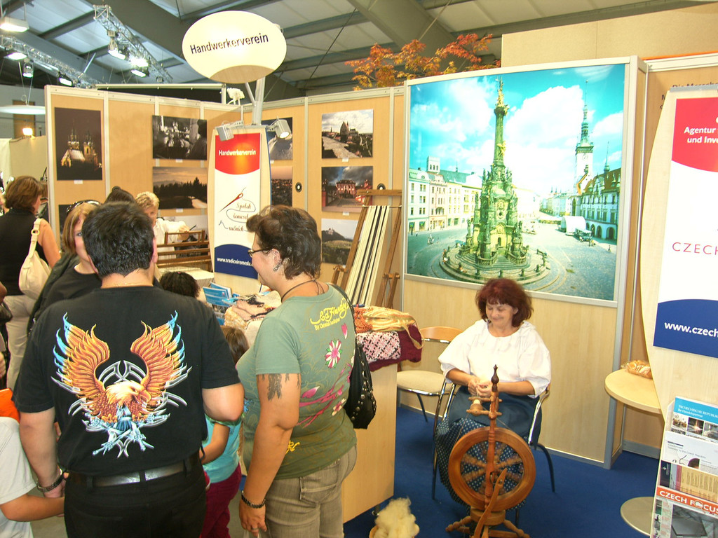 SH102936_JPG-1345992508