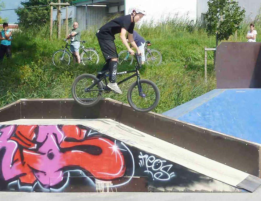 Skater5a_jpg-1346020393