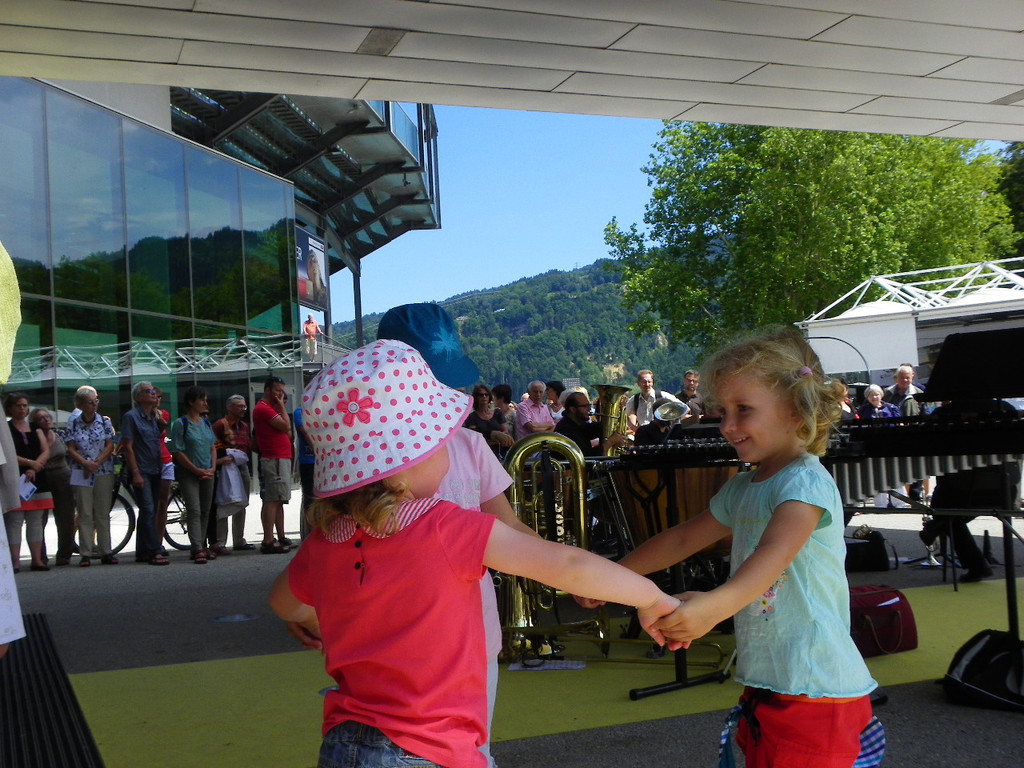 115_6309_JPG-1346097103