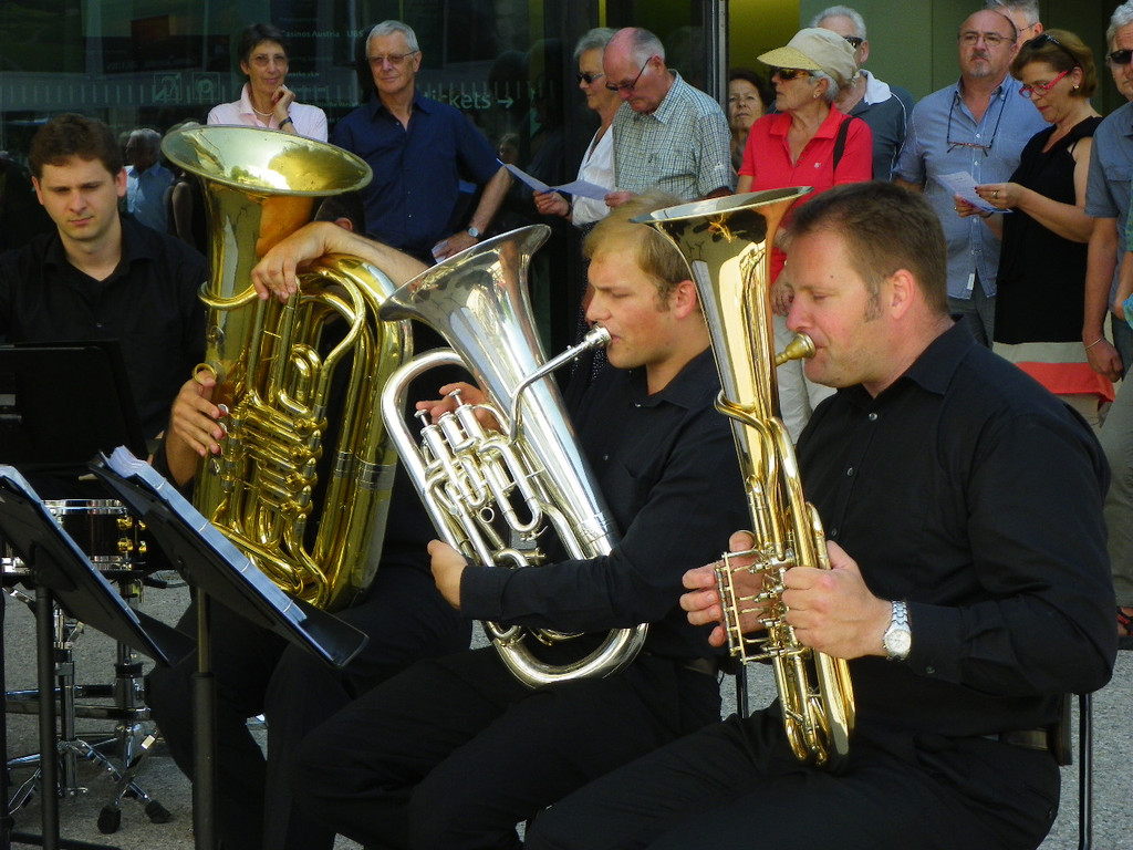 115_6287_JPG-1346097085