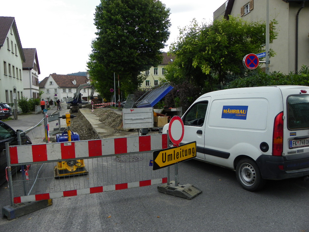 115_7873_JPG-1346098814