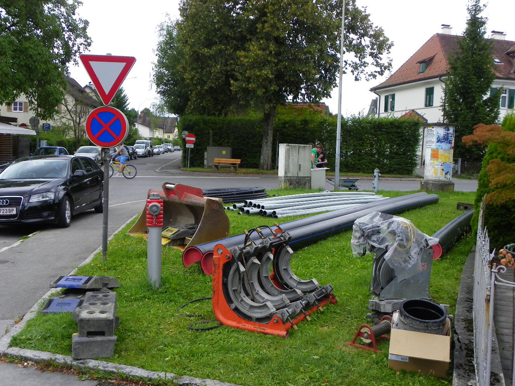 115_7878_JPG-1346098845