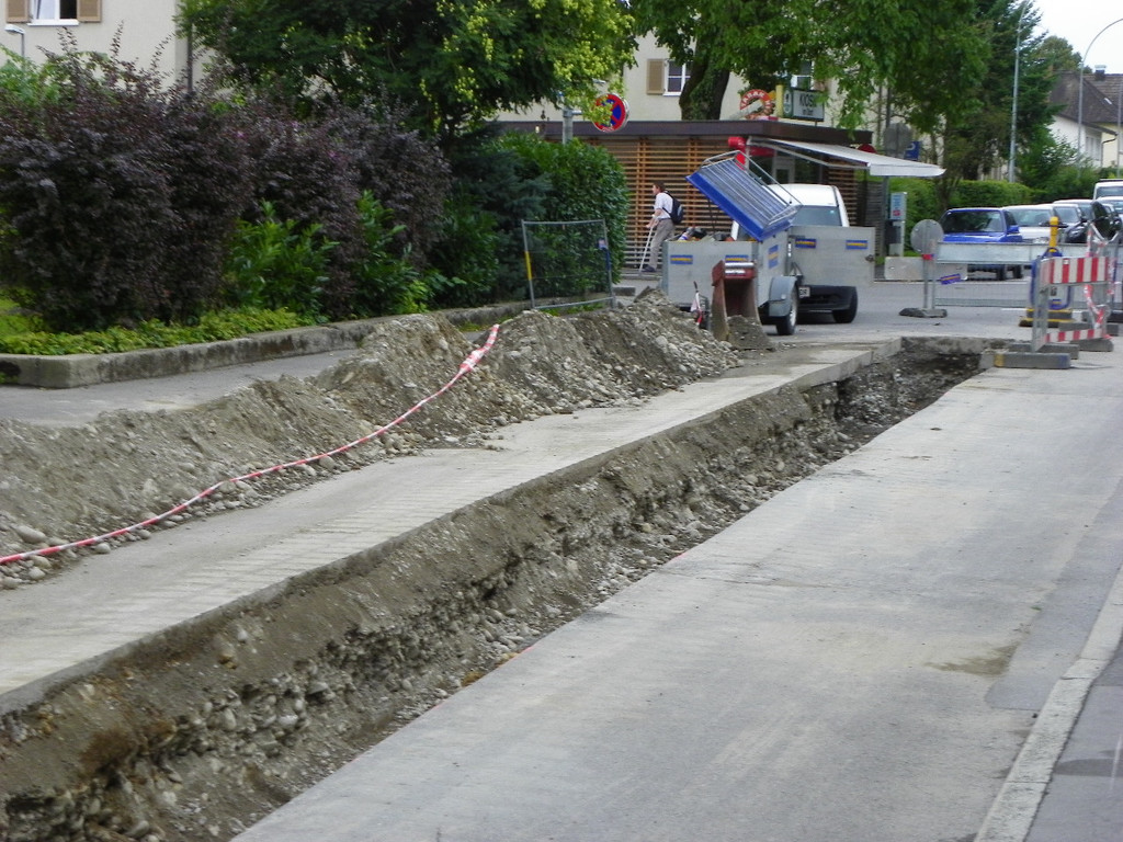 115_7882_JPG-1346098864