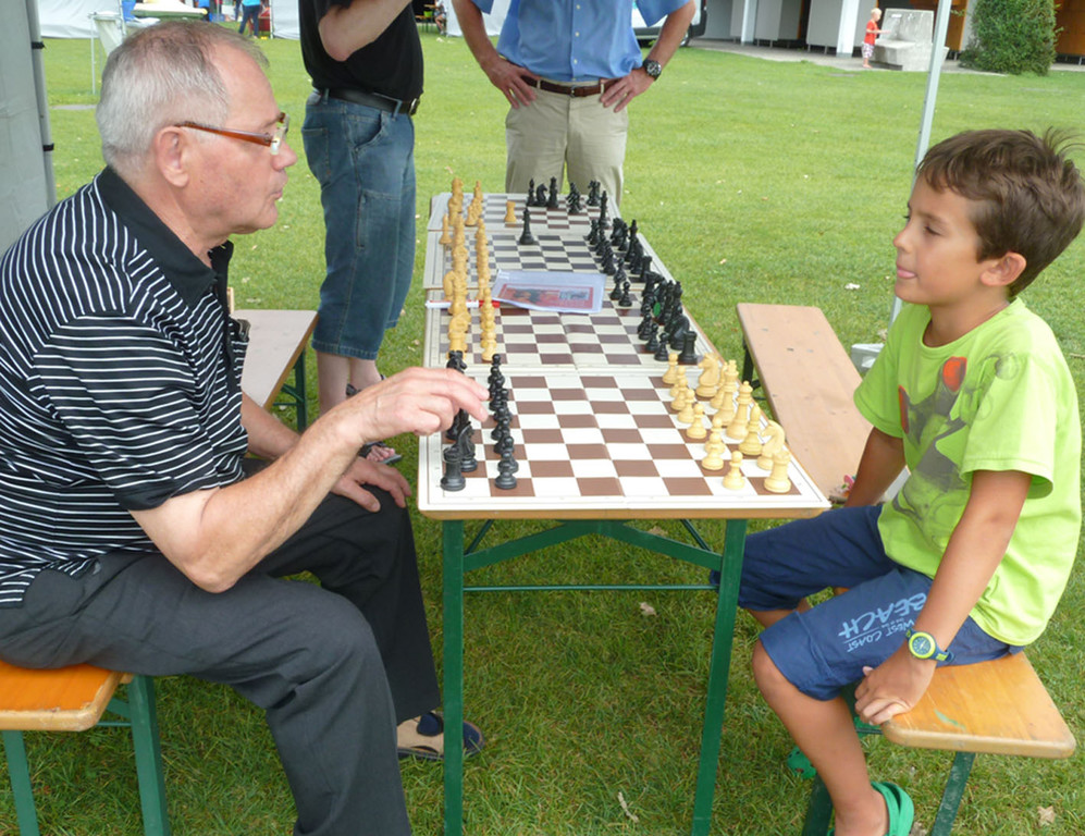 Fest11g_jpg-1346100323