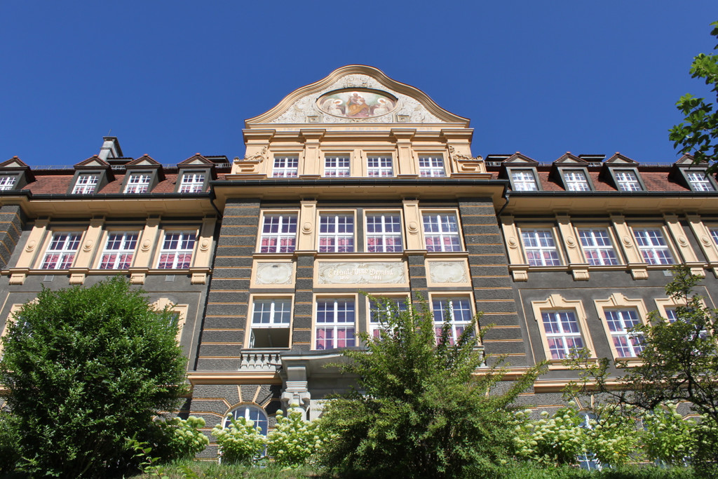 Institut St_ Josef.JPG