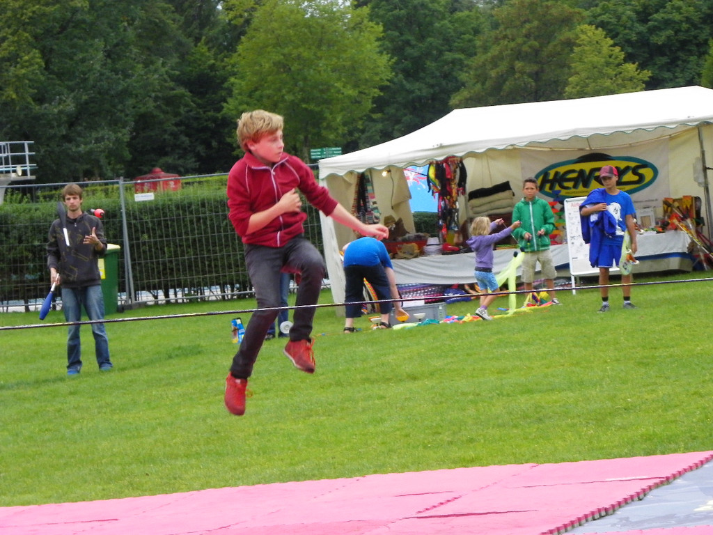 115_9507_JPG-1346344786