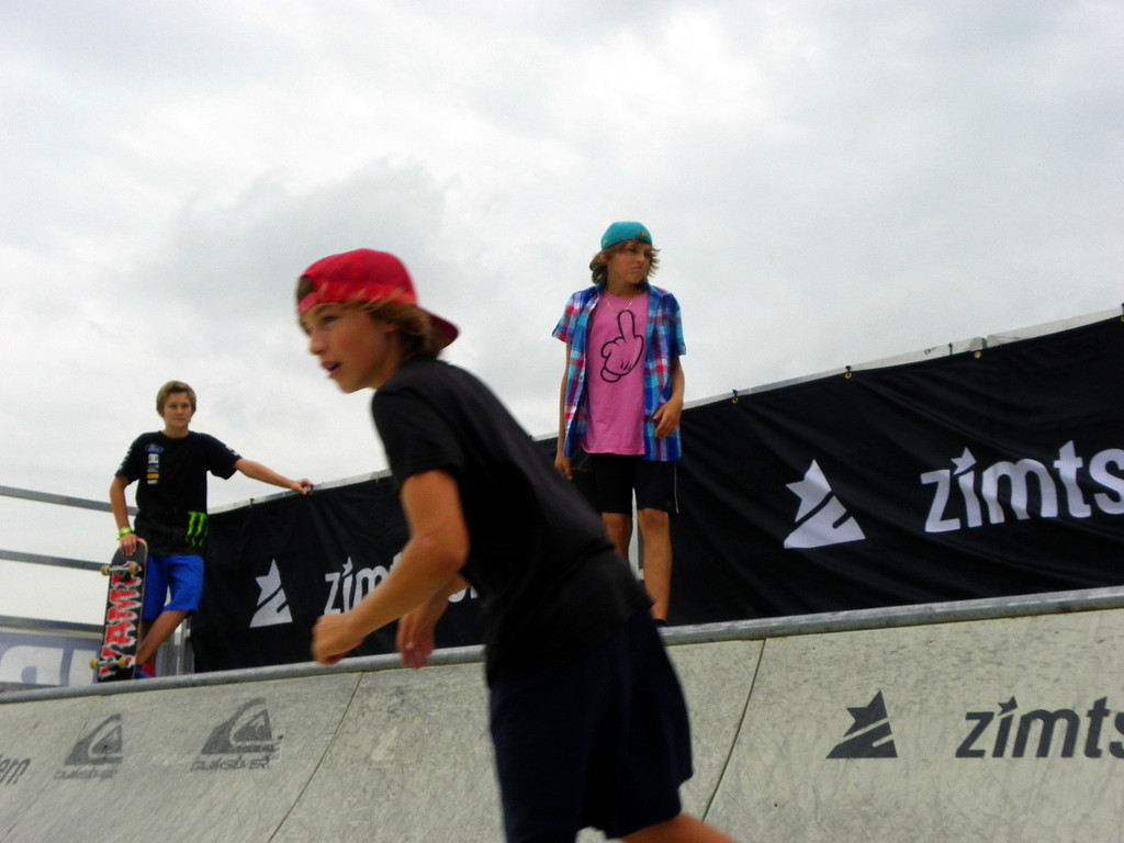 115_9484_JPG-1346347014