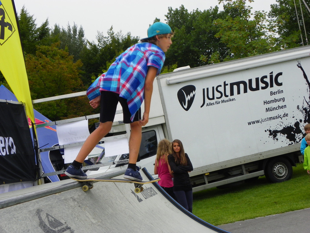 115_9504_JPG-1346347044